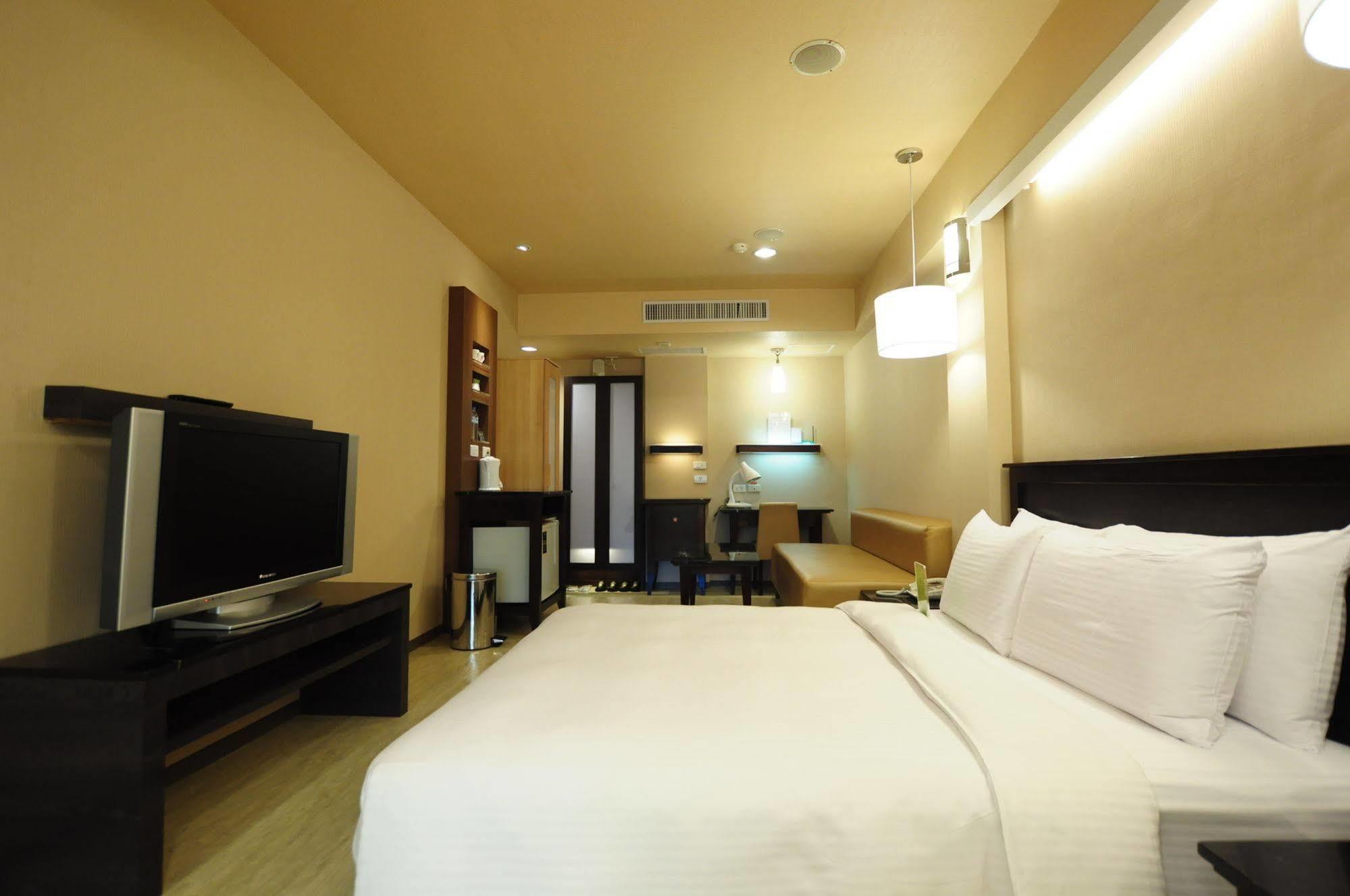 Kindness Xin Jue Jiang Hotel Kaohsiung Exterior foto